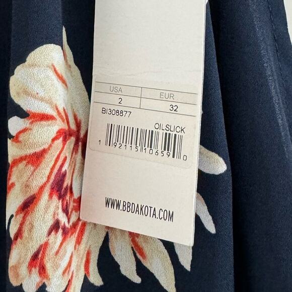 BB Dakota x Steve Madden | Garden Variety Dress in Oilslick | Size: 2 - Picture 15 of 15